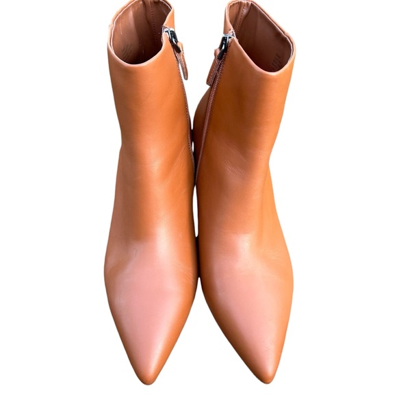 NEW Aerosoles Irma Caramel Color Pointed Toe Block Heel Booties - Picture 7 of 8